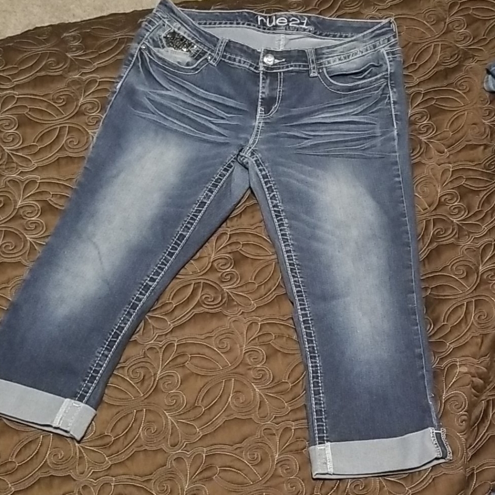Capris